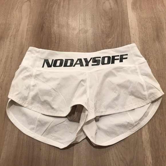 Lululemon Speed Up Short *read* - Picture 1 of 10